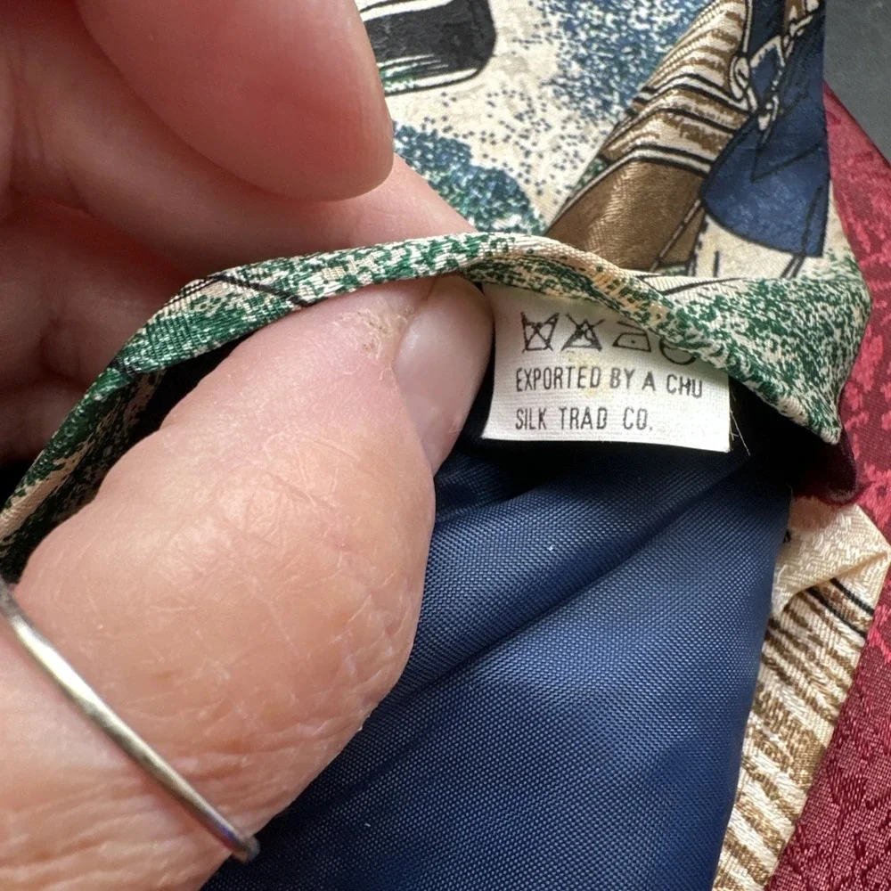 STUDIO‎ 890 MEN'S SILK TIE WITH A GREAT DESIGN